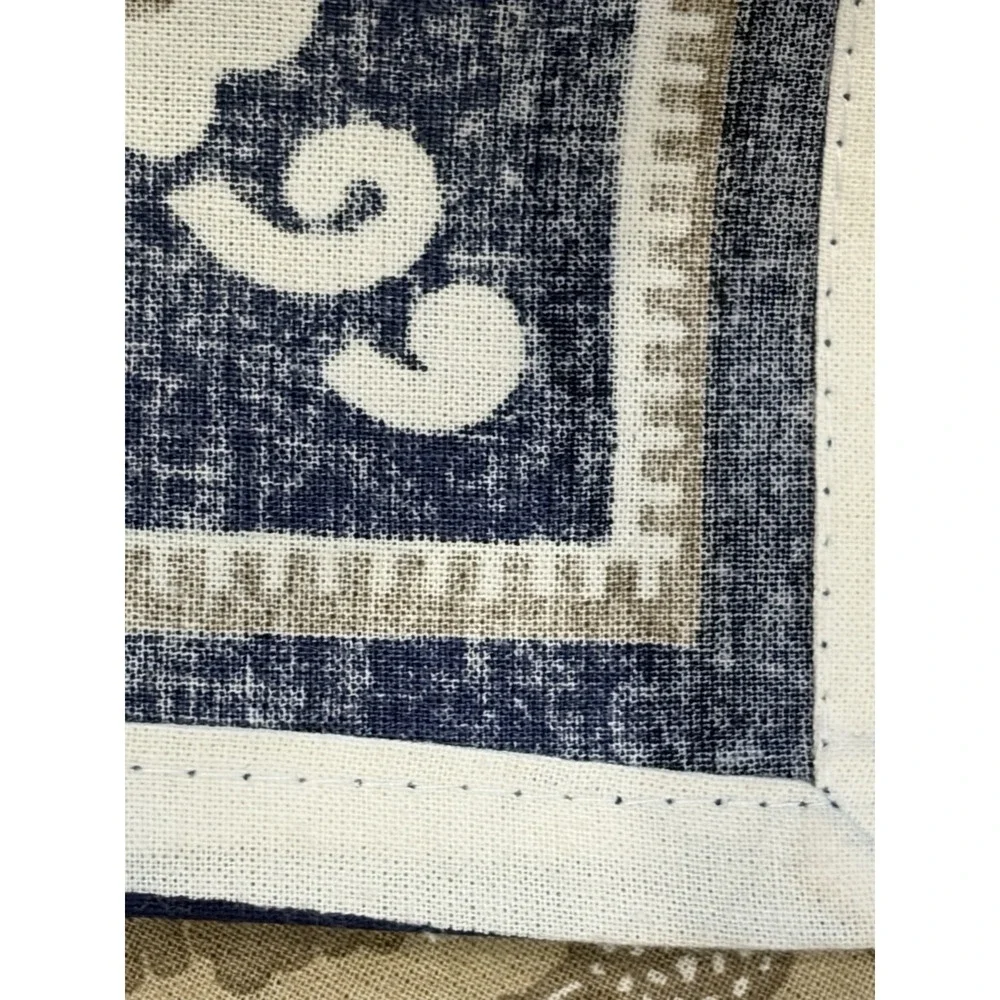 Williams-Sonoma Acorn Botanical Tablecloth‎ Navy Tan Floral Border 70x126 Cotton
